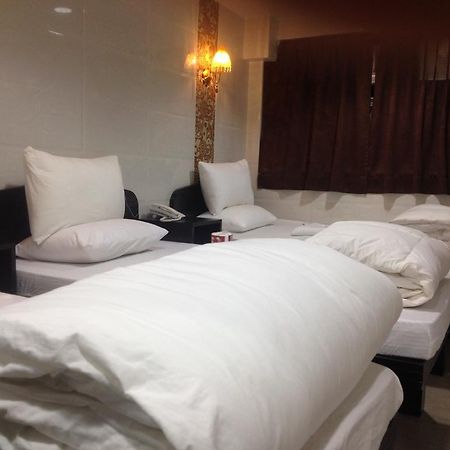 הונג קונג Manhattan Guesthouse מראה חיצוני תמונה