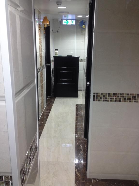 הונג קונג Manhattan Guesthouse מראה חיצוני תמונה