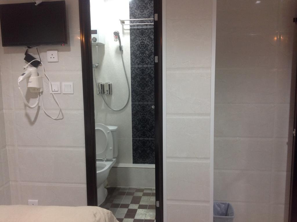 הונג קונג Manhattan Guesthouse מראה חיצוני תמונה